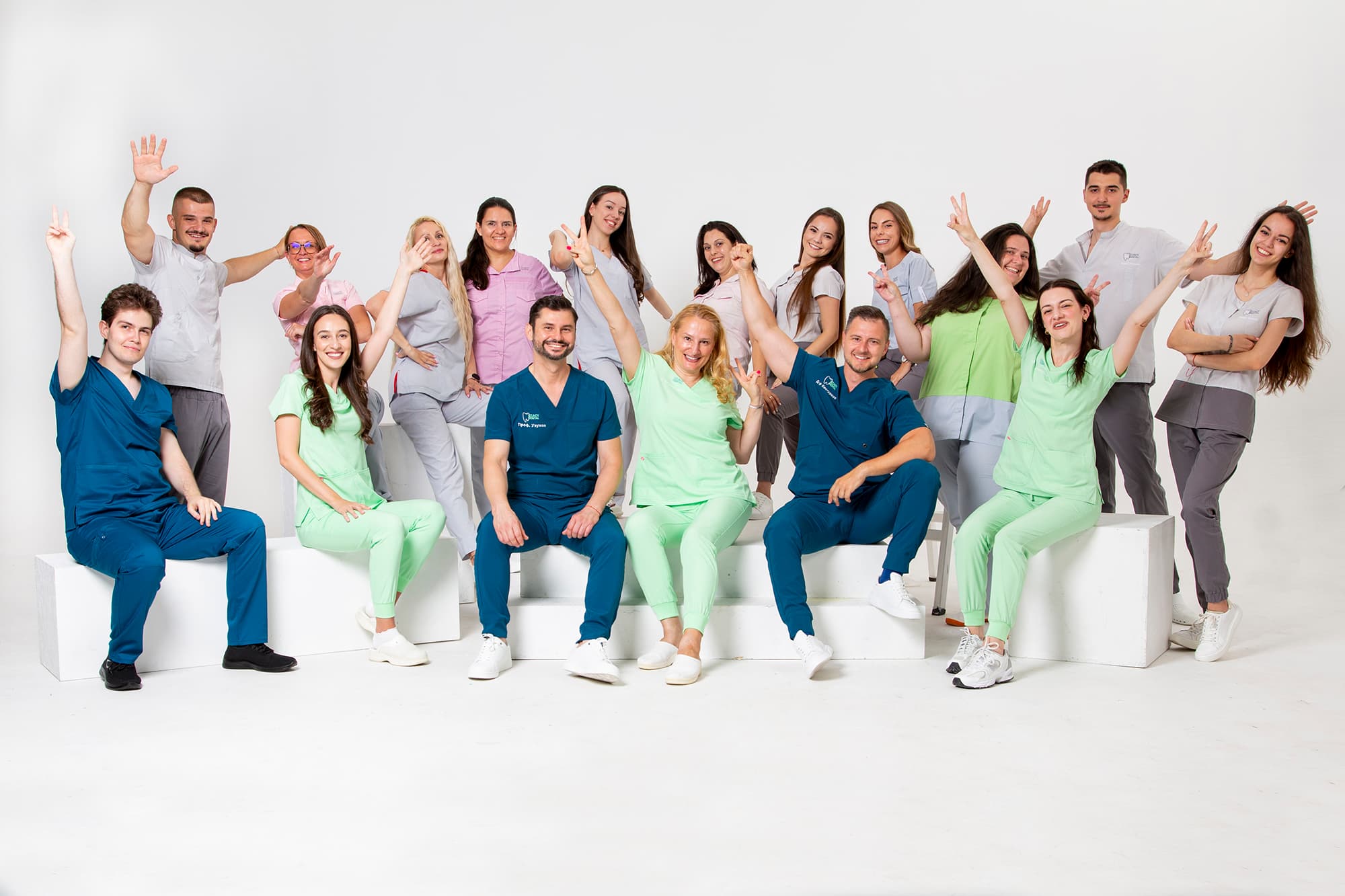 Uzunov Dental Team 1